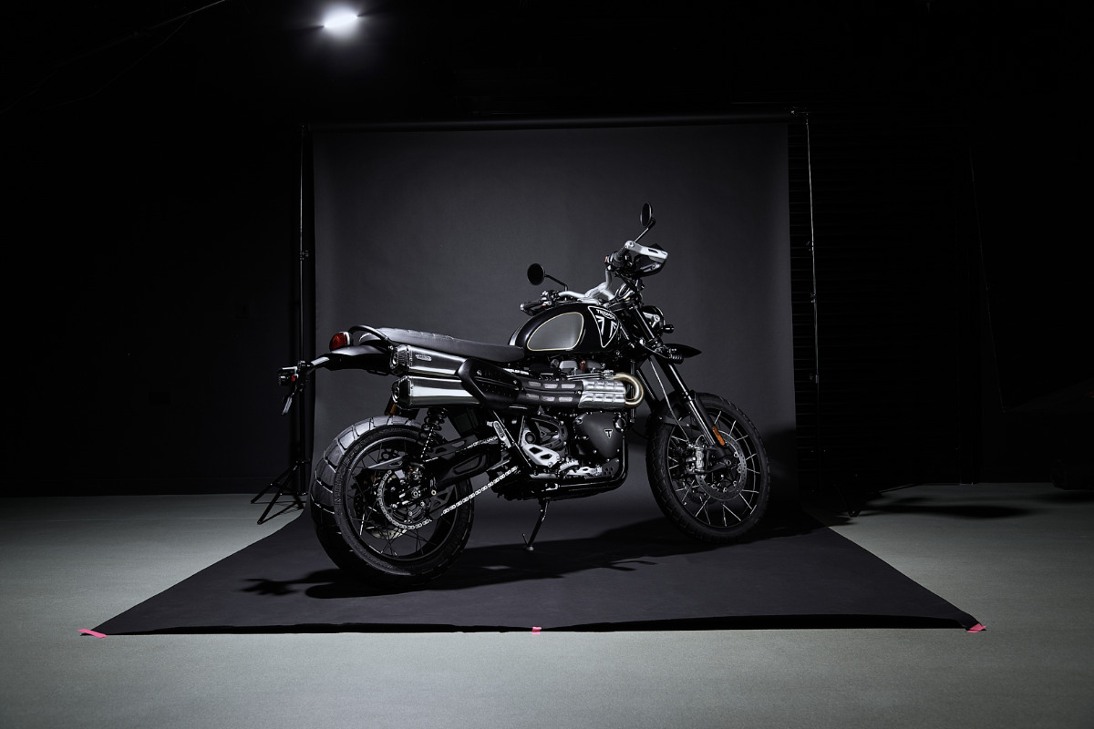 La Scrambler 1200 Bond Edition